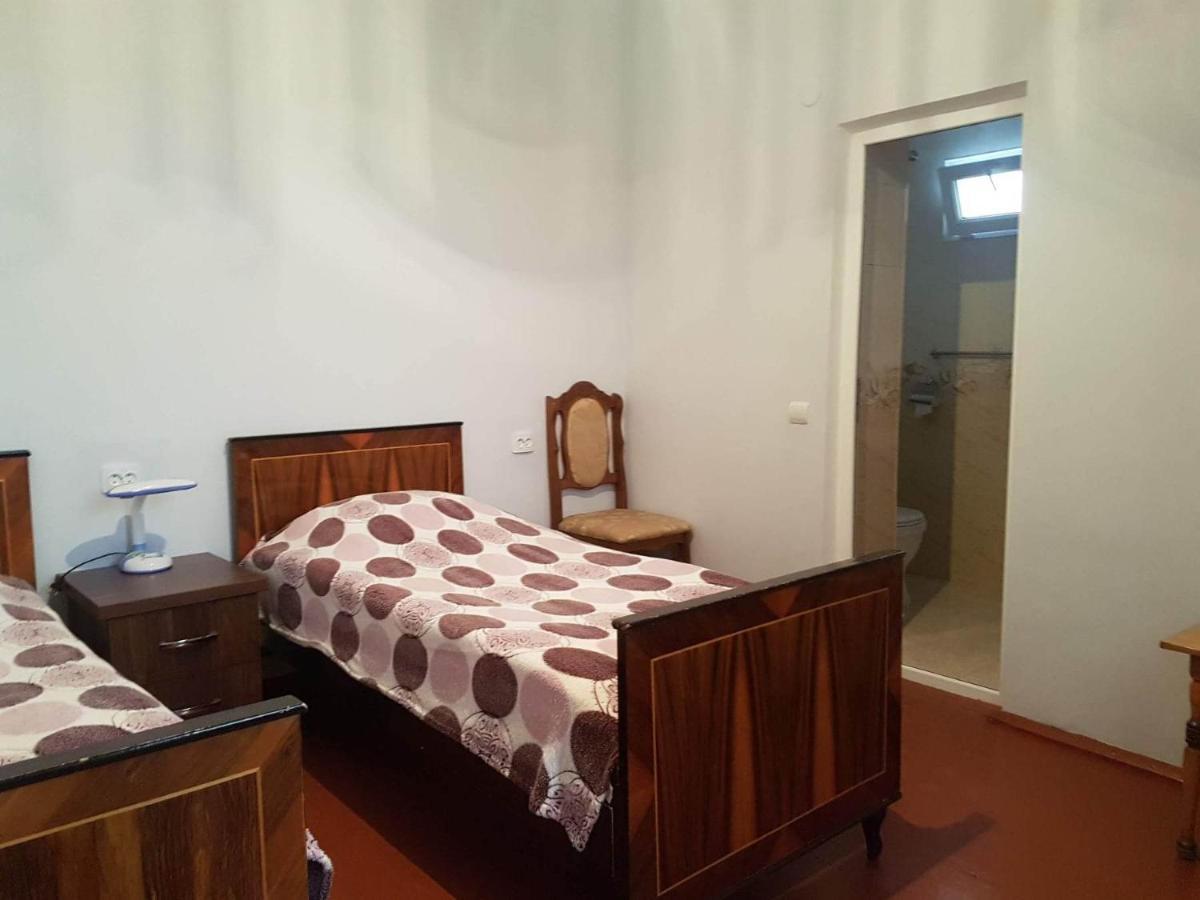 Happy House Hotel Ch'iva Bagian luar foto