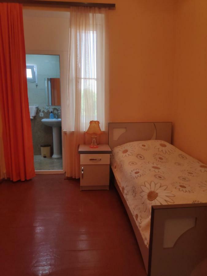 Happy House Hotel Ch'iva Bagian luar foto
